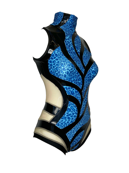 Yvonne in Blue Cheetah